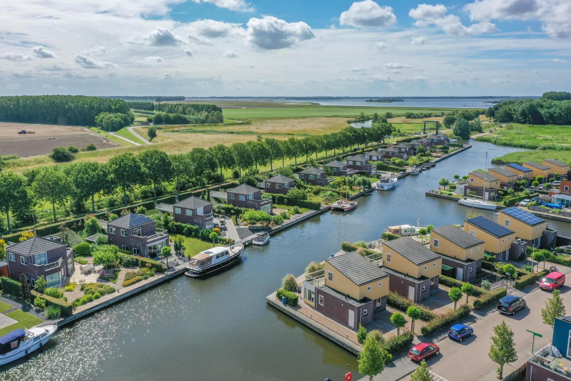 Nautic Rentals - Marinapark Oude-Tonge Exterior foto