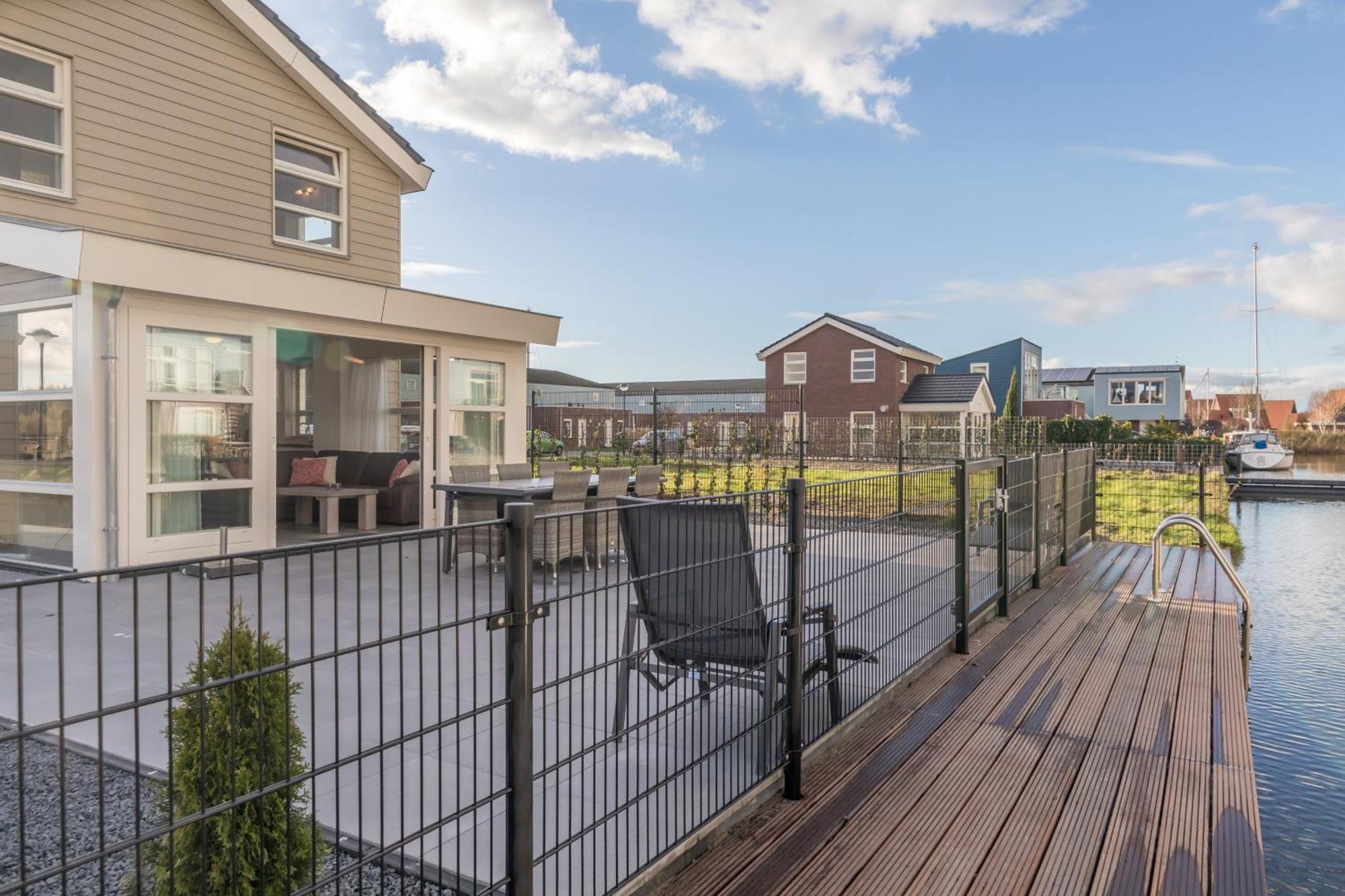 Nautic Rentals - Marinapark Oude-Tonge Exterior foto